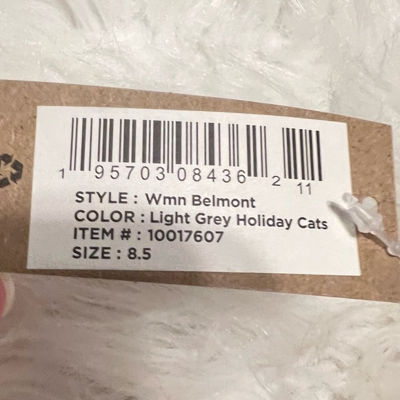 Toms Belmont Holiday Cats Shoes All over print Light gray size 8.5 Christmas - Picture 8 of 8